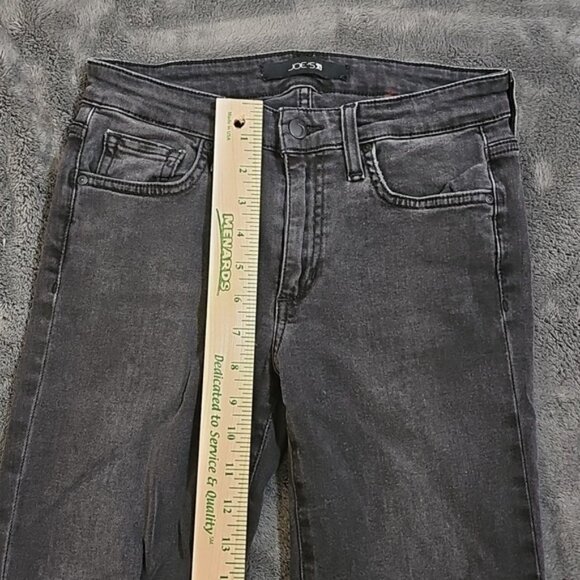 Joe’s Skinny Ankle Jeans Size 27 Gray Black Rough Hem Tapered Leg Skinny Jeans - Picture 7 of 9